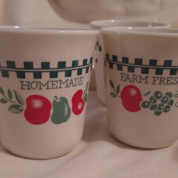 SET OF (6) CORNING (CORELLE) - FARM FRESH - COFFEE CUPS MUGS - Picture 4 of 7